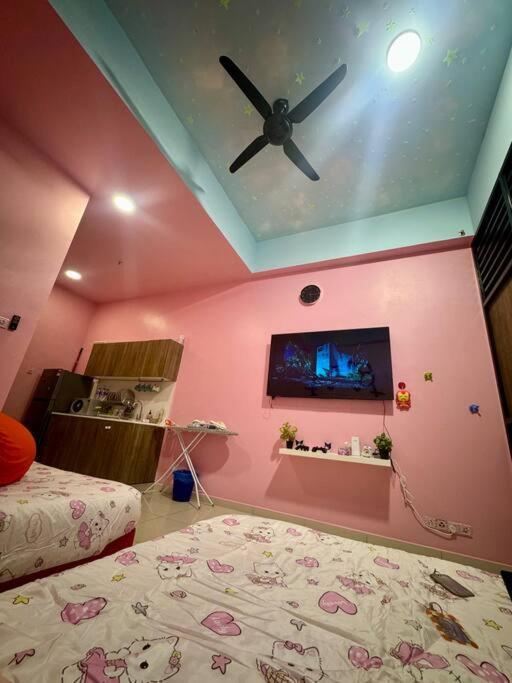 Hello Kitty Homestay - Cameron Highlands - Spacious Studio - Perfect For Families - Sleeps 4 And Baby Tanah Rata Dış mekan fotoğraf
