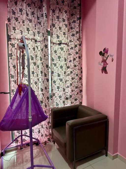 Hello Kitty Homestay - Cameron Highlands - Spacious Studio - Perfect For Families - Sleeps 4 And Baby Tanah Rata Dış mekan fotoğraf